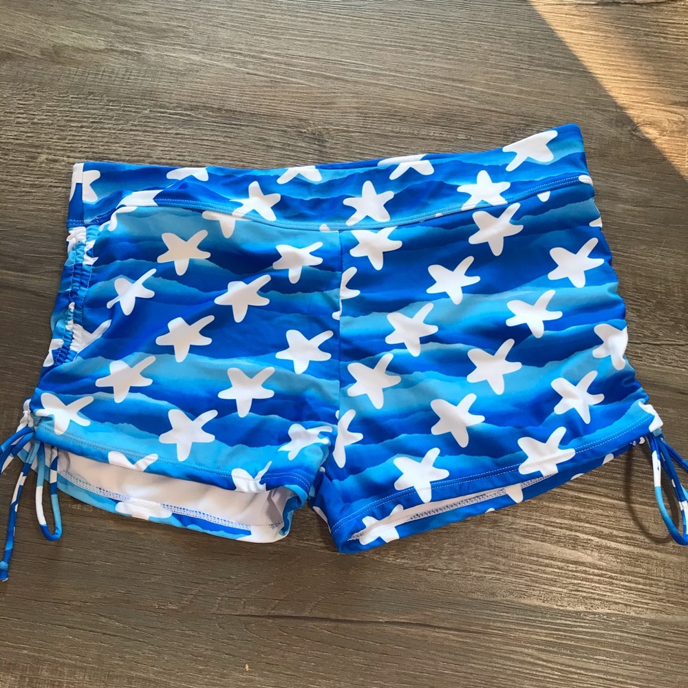 Bathing suit shorts with drawstring sides